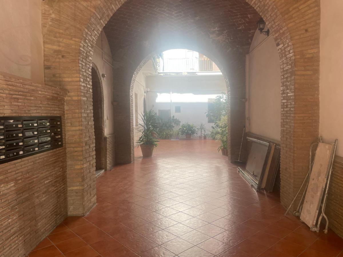 Be Your Home - Grazioso Monolocale Tra Porto E Stazione Civitavecchia Ngoại thất bức ảnh
