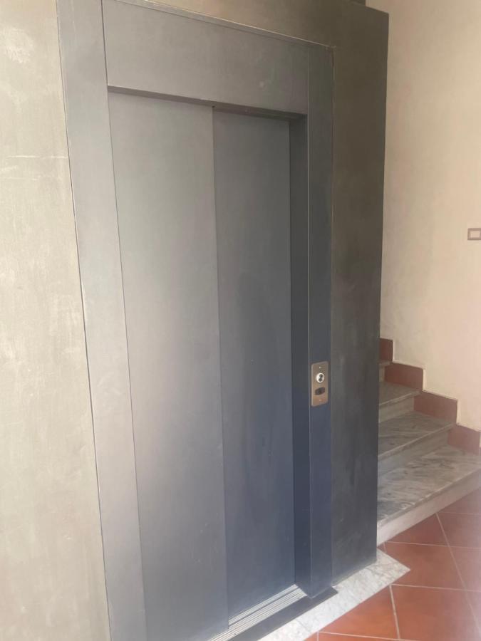 Be Your Home - Grazioso Monolocale Tra Porto E Stazione Civitavecchia Ngoại thất bức ảnh