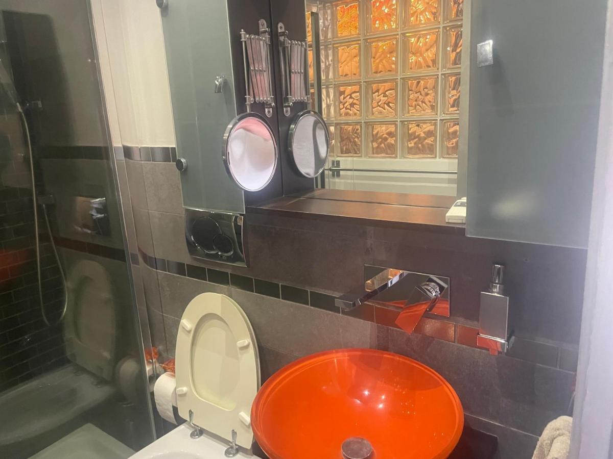 Be Your Home - Grazioso Monolocale Tra Porto E Stazione Civitavecchia Ngoại thất bức ảnh